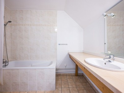 Apartment Bright family apartment with balcony - Features photo 16