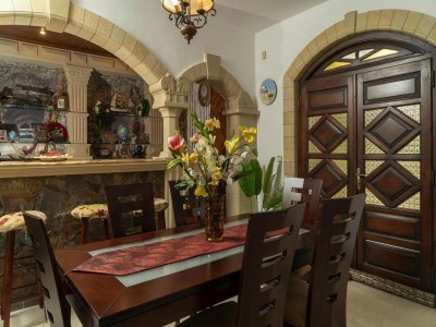 Holiday park Modernes Ferienhaus in Stalos mit Balkon - Features photo 5