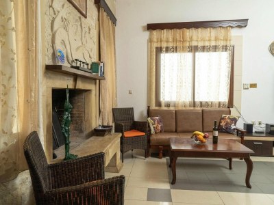 Holiday park Modernes Ferienhaus in Stalos mit Balkon - Features photo 9