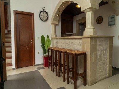 Holiday park Modernes Ferienhaus in Stalos mit Balkon - Features photo 11