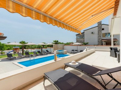 Villa Aesthetic villa with private pool - Outdoor photo 11