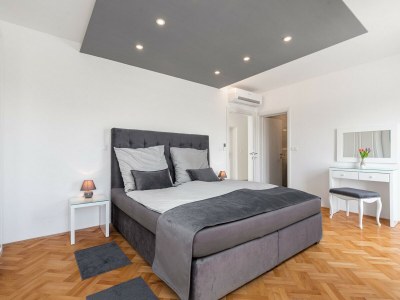 Villa Aesthetic villa with private pool - Features photo 29