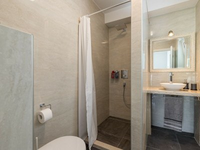 Villa Aesthetic villa with private pool - Features photo 38