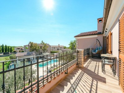 Villa Villa in Sveti Lovrec near Ski Resort - Outdoor photo 15