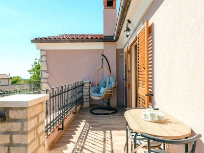 Villa Villa in Sveti Lovrec near Ski Resort - Outdoor photo 16