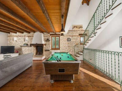 Villa Villa in Sveti Lovrec near Ski Resort - Outdoor photo 33