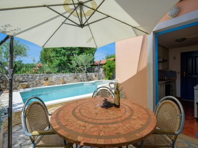 Villa Hübsche Villa mit Balkon - Outdoor photo 5