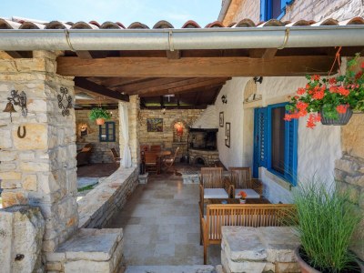 Villa Hübsche Villa mit Balkon - Outdoor photo 17