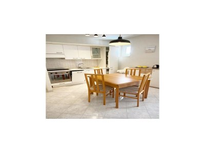 Apartment Cosy apartment with view - Features photo 9