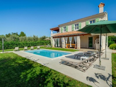 Villa Villa in Srebrnići mit Pool am Marea Strand - Outdoor photo 11