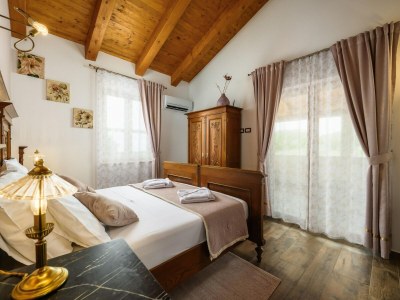 Villa Villa in Srebrnići mit Pool am Marea Strand - Features photo 22