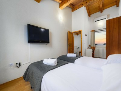 Villa Pretty villa with view - Features photo 30