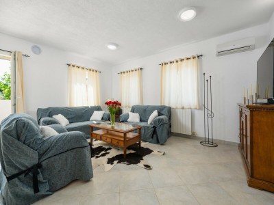 Villa Pretty villa with view - Features photo 36