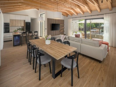 Villa Luxusvilla in Tar mit Aussicht - Features photo 23