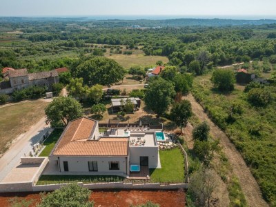 Villa Luxusvilla in Tar mit Aussicht - Outdoor photo 36