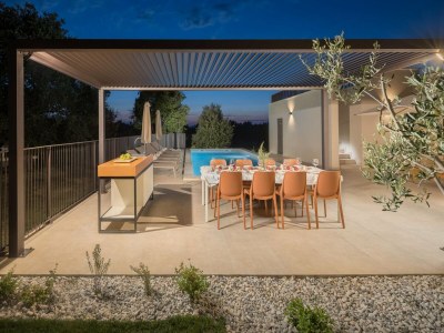 Villa Luxusvilla in Tar mit Aussicht - Outdoor photo 37