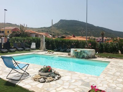 Apartment Appartamento vicino al mare, 2 piscine - Outdoor photo 8