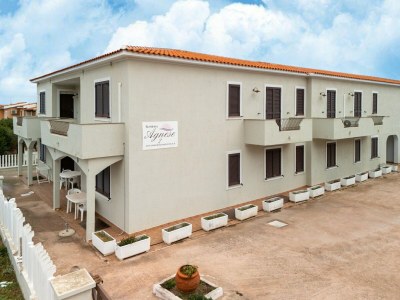 Apartment A 150 meter long mare, 2 fish - Outdoor photo 8