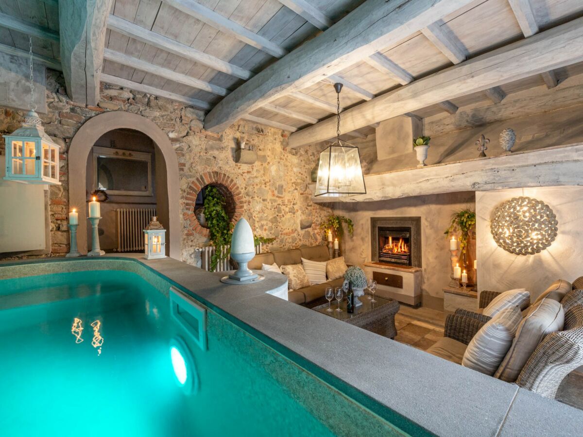 Villa Tuscan style farmhouse in Capannori - Outdoor photo 2