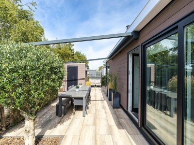 Chalet Modern Chalet near Beach in Renesse - Outdoor photo 4