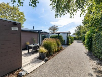 Chalet Modern Chalet near Beach in Renesse - Outdoor photo 8