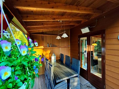 Bungalow Terrace Apartment with Lush Garden - Outdoor photo 10