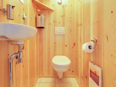 Bungalow Terrace Apartment with Lush Garden - Features photo 11