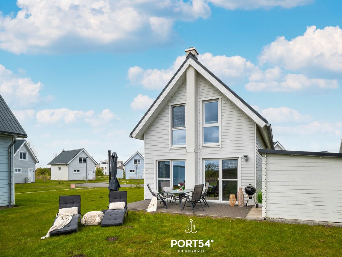 Holiday house Ferienhaus Haus Meerzeit Olpenitz - Outdoor photo 2