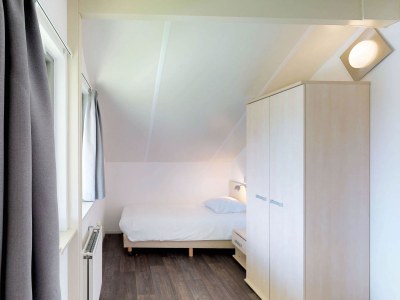 Holiday house In Kortgene by the water - Features photo 9