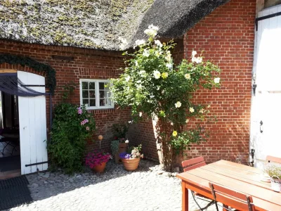 Holiday apartment Ferienwohnung Sina OG Hof Döttgebüll - Outdoor photo 13