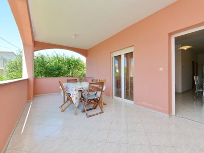 Apartment Two bedroom apartment with terrace and sea view Vir A-24953-b in Vir - Apartment