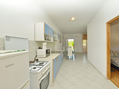 Apartment Two bedroom apartment with terrace and sea view Vir A-24953-b - Outdoor photo 8