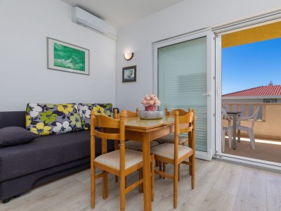 Apartment One bedroom apartment with terrace and sea view Duće, Omiš A-2778-b - Outdoor photo 10