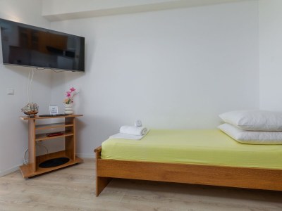 Apartment One bedroom apartment with terrace and sea view Duće, Omiš A-2778-b - Outdoor photo 12