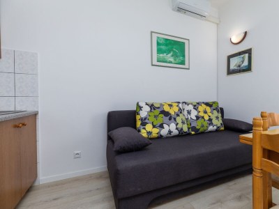 Apartment One bedroom apartment with terrace and sea view Duće, Omiš A-2778-b - Outdoor photo 13