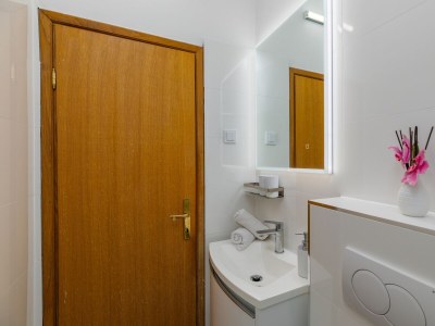 Apartment One bedroom apartment with terrace and sea view Duće, Omiš A-2778-b - Outdoor photo 22