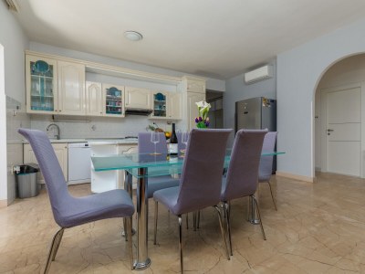 Apartment Two bedroom apartment with terrace and sea view Duće, Omiš A-2778-c - Outdoor photo 13