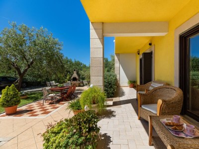 Apartment Two bedroom apartment with terrace and sea view Duće, Omiš A-2778-c - Outdoor photo 40