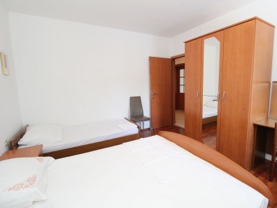 Apartment Two bedroom apartment near beach Mandre, Pag A-4084-a - Outdoor photo 32