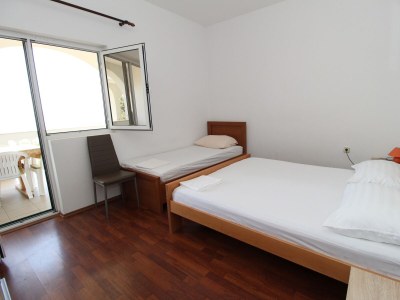 Apartment Two bedroom apartment near beach Mandre, Pag A-4084-a - Outdoor photo 35