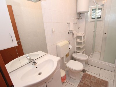 Apartment Two bedroom apartment near beach Mandre, Pag A-4084-a - Outdoor photo 38