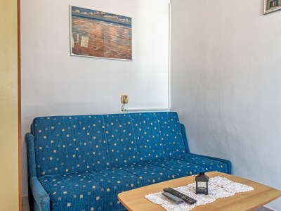 Apartment Two bedroom apartment with terrace Jelsa, Hvar A-134-c - Outdoor photo 17