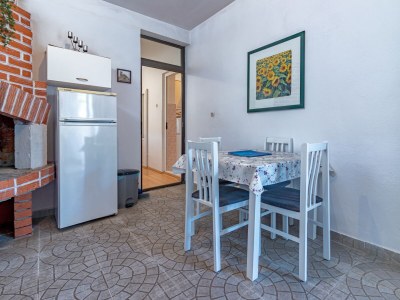 Apartment Two bedroom apartment with terrace Jelsa, Hvar A-134-c - Outdoor photo 19