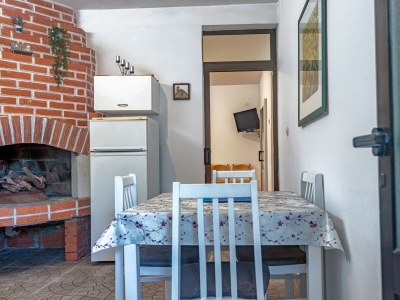 Apartment Two bedroom apartment with terrace Jelsa, Hvar A-134-c - Outdoor photo 20