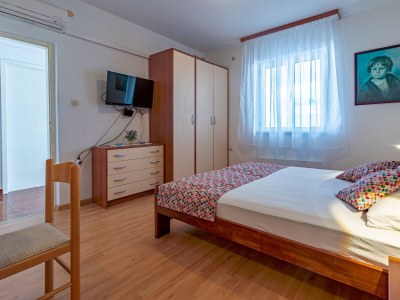 Apartment Two bedroom apartment with terrace Jelsa, Hvar A-134-c - Outdoor photo 25