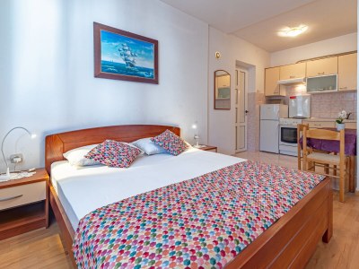 Apartment Two bedroom apartment with terrace Jelsa, Hvar A-134-c - Outdoor photo 27