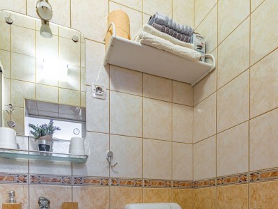 Apartment Two bedroom apartment with terrace Jelsa, Hvar A-134-c - Outdoor photo 34