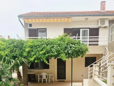 Apartment Two bedroom apartment near beach Žaborić, Šibenik A-6097-b in Sibenik - Apartment