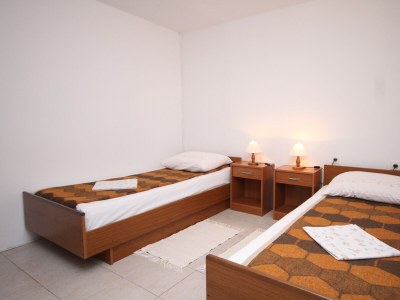 Apartment Two bedroom apartment near beach Žaborić, Šibenik A-6097-b - Outdoor photo 14