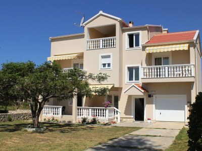 Apartment One bedroom apartment near beach Vlašići, Pag A-6523-c in Povljana - Apartment